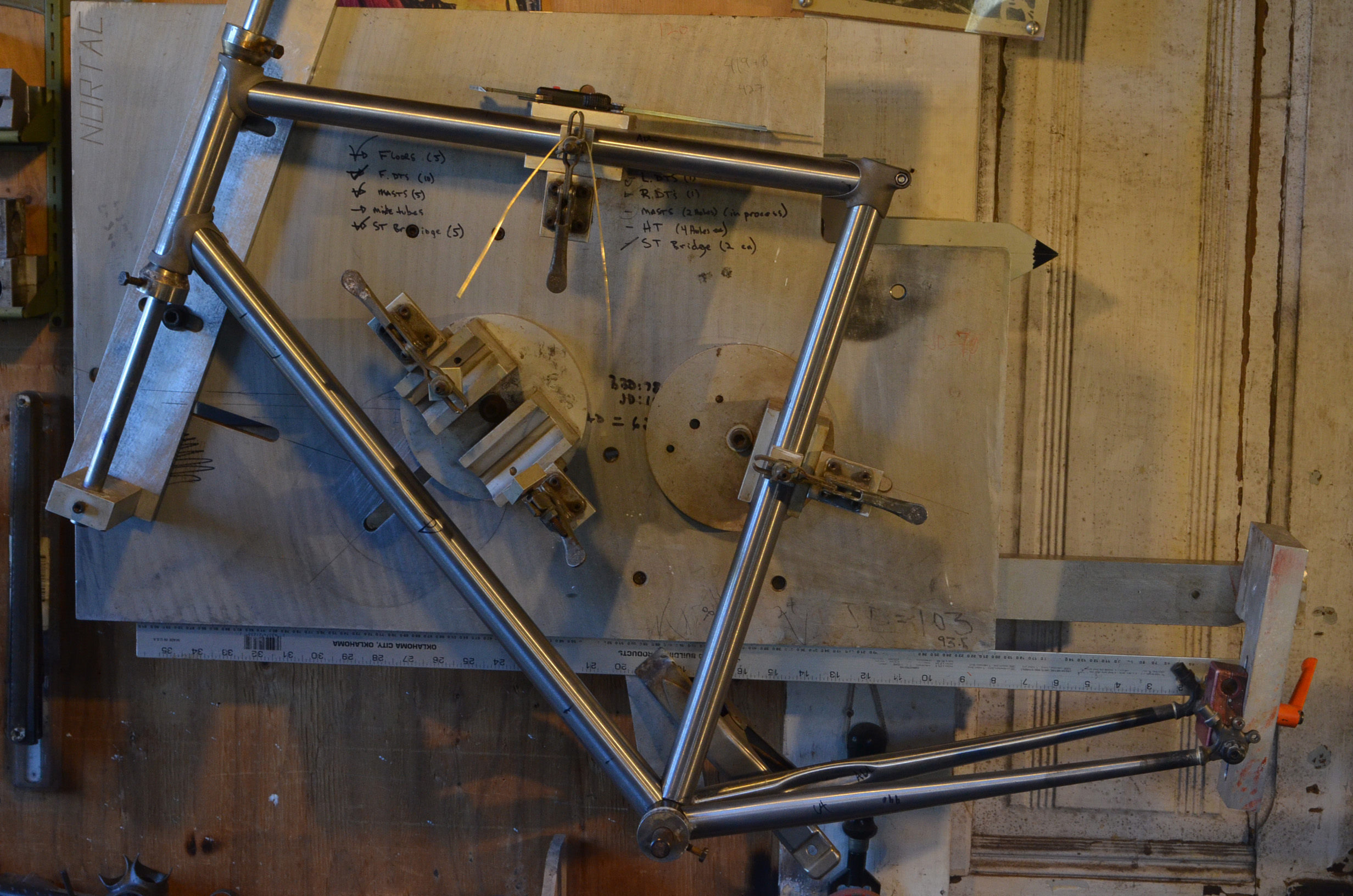 Lugged frame in the Nortac Jig