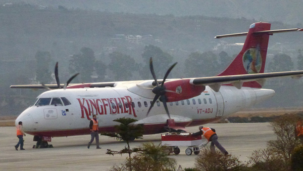 Twin prop plane