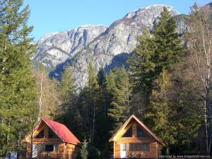 What a very cozy lodge.