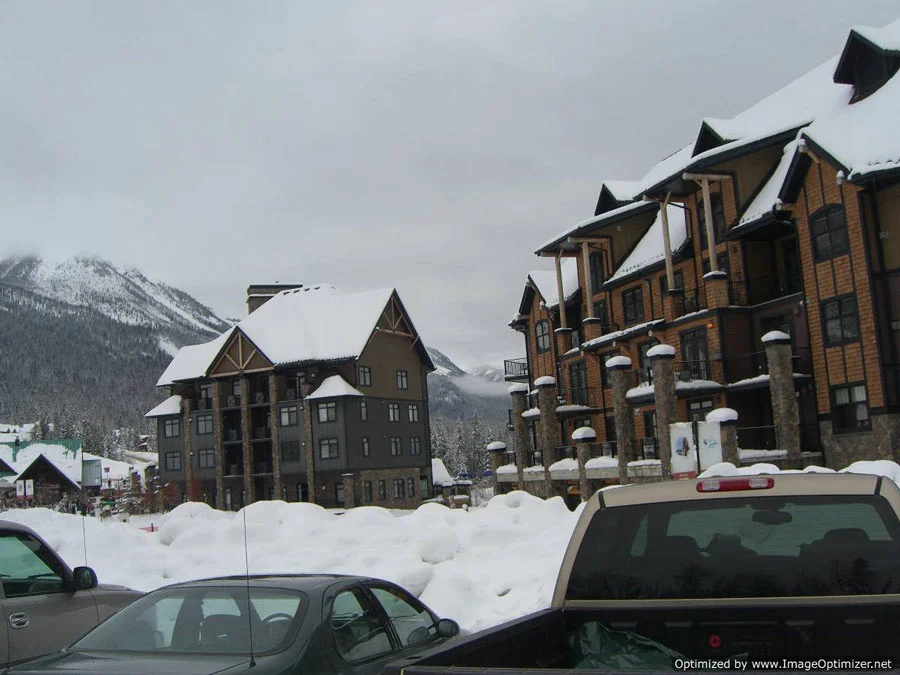 Kicking Horse Ski Resort Base