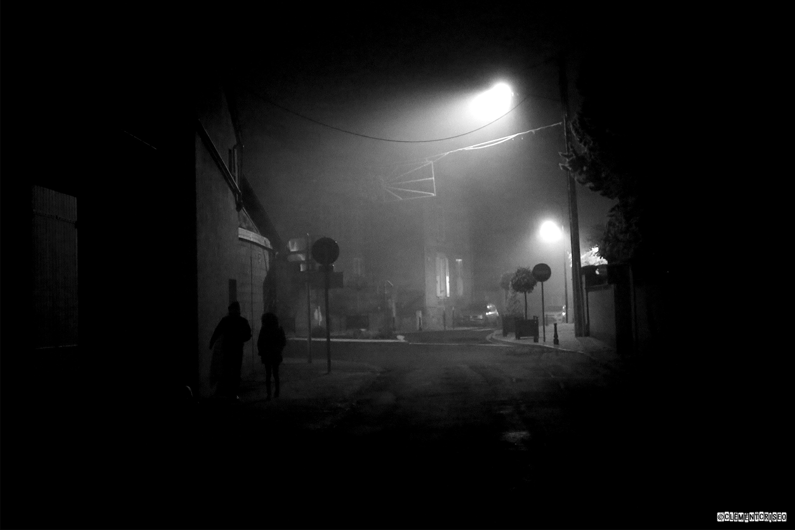 Sombre cadre