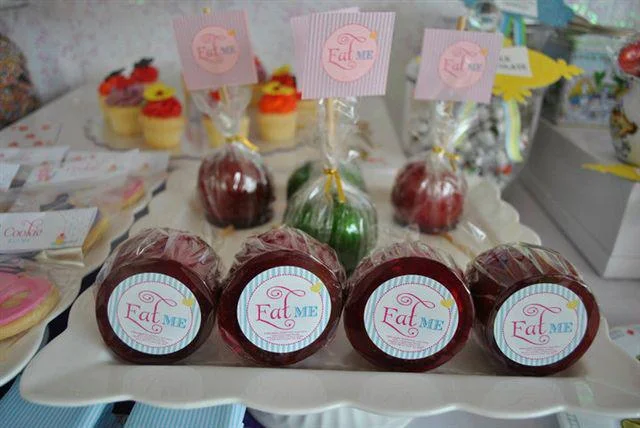 birthday-party-toffee-apples.jpg