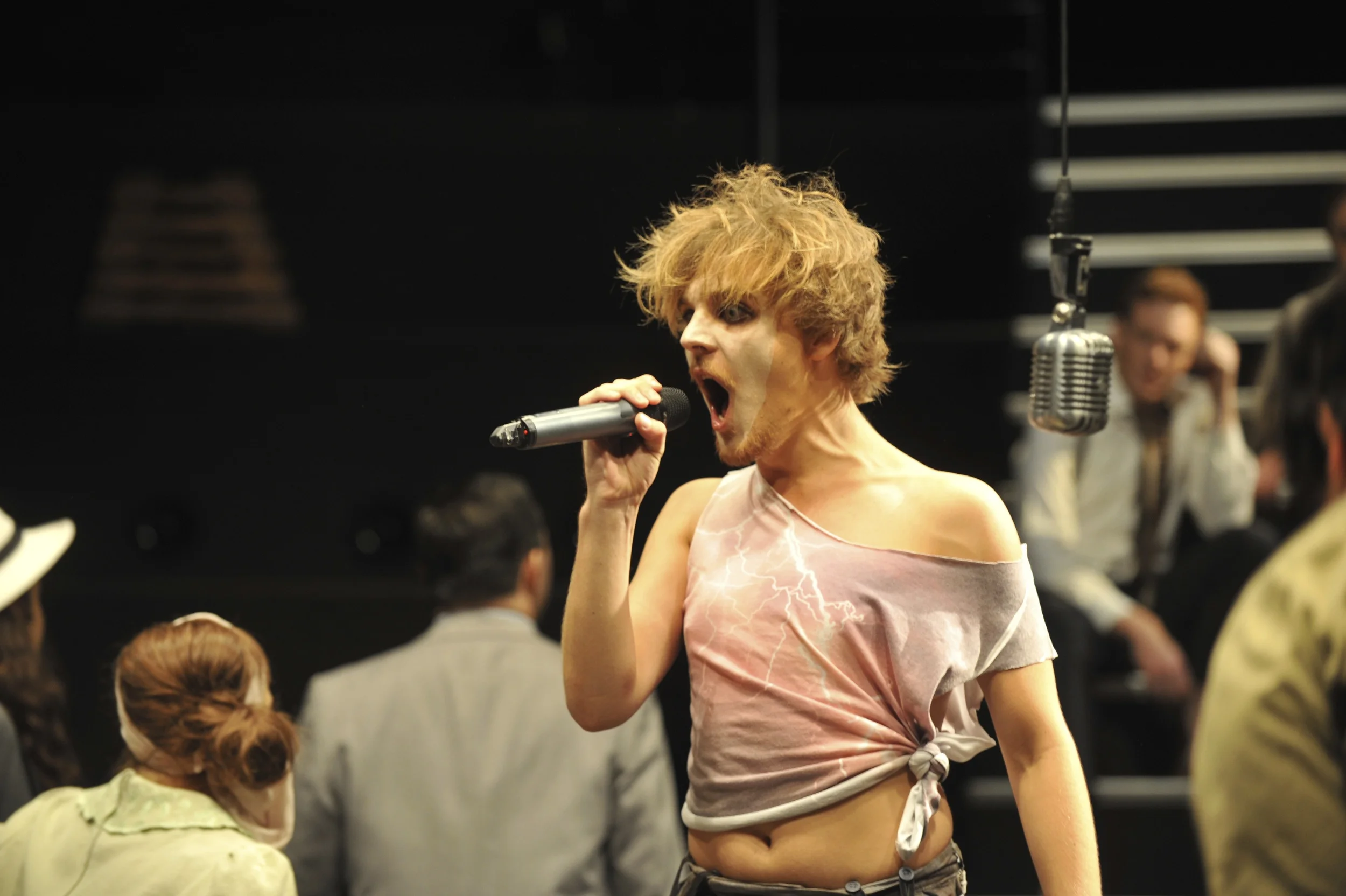 GRADUATING MUSIC THEATER 2013 (906).jpg