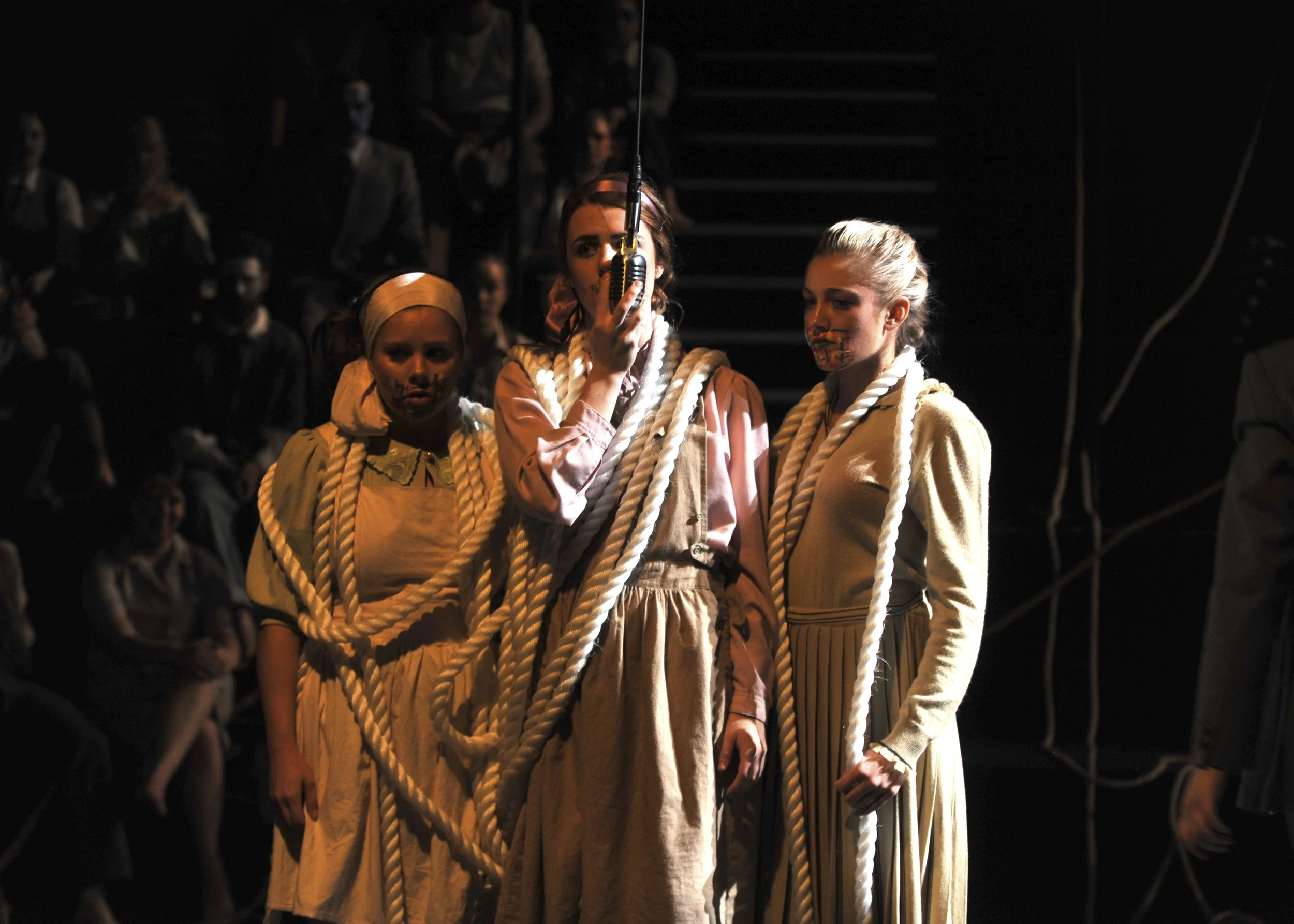 GRADUATING MUSIC THEATER 2013 (17).jpg