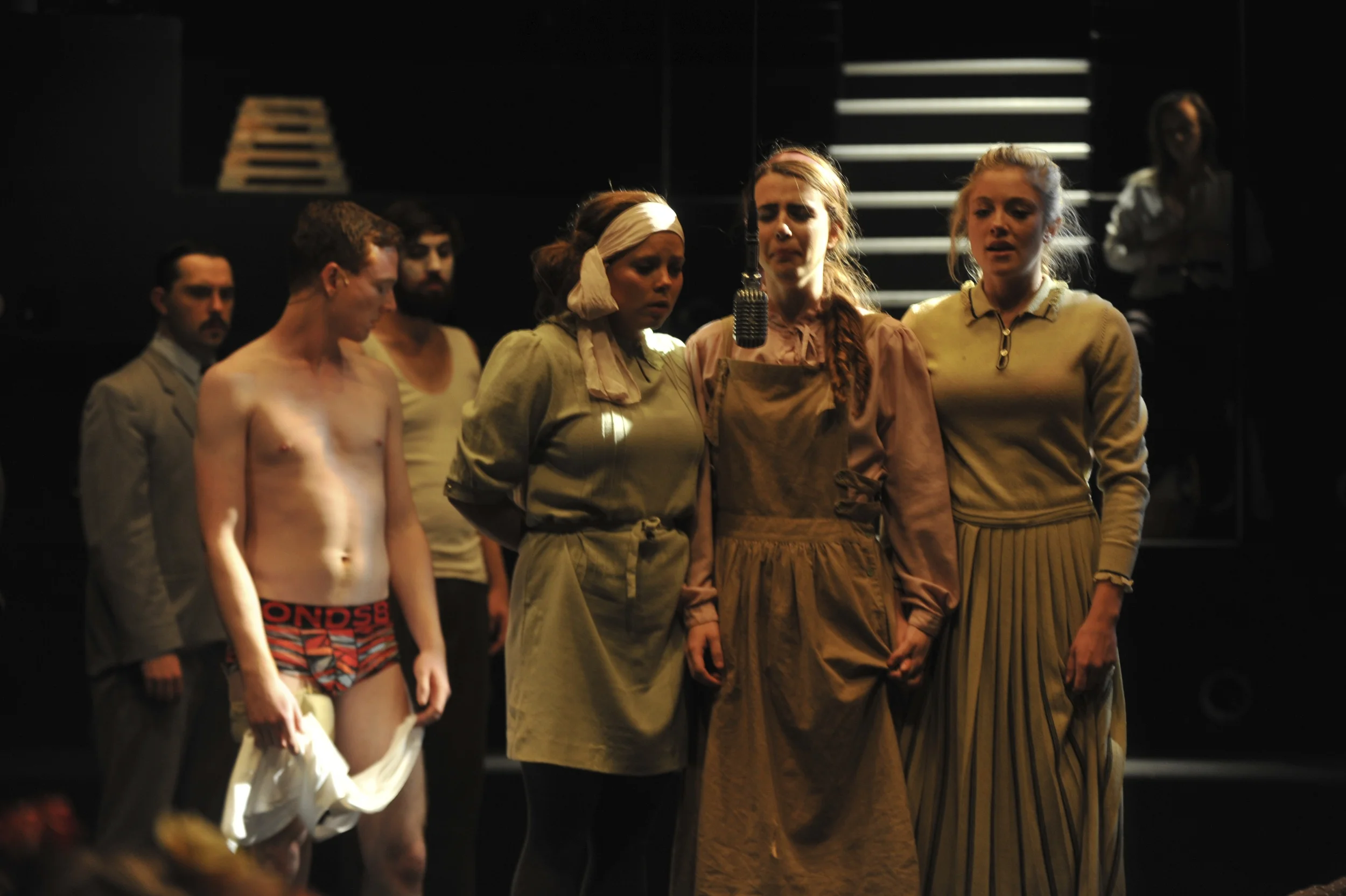 GRADUATING MUSIC THEATER 2013 (501).jpg