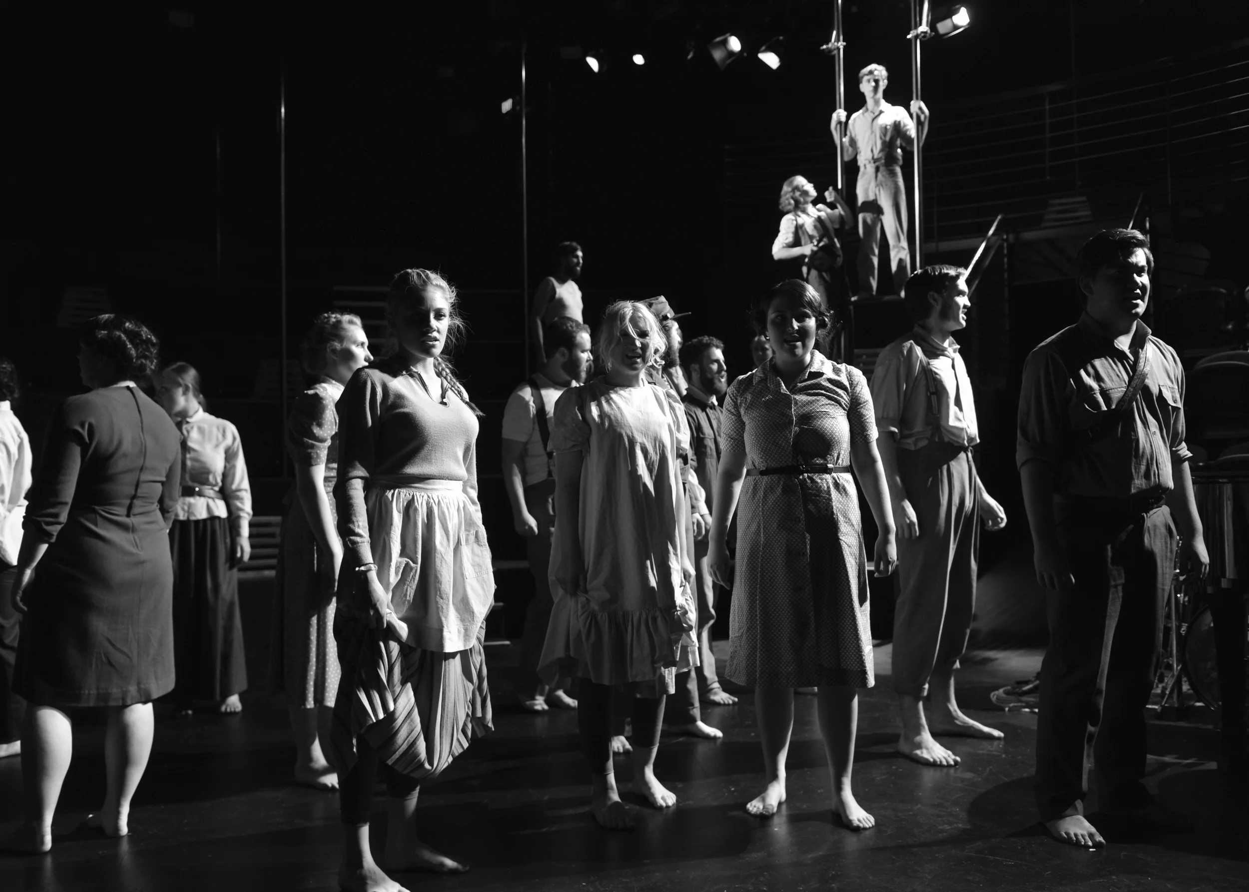 GRADUATING MUSIC THEATER 2013 (437).jpg