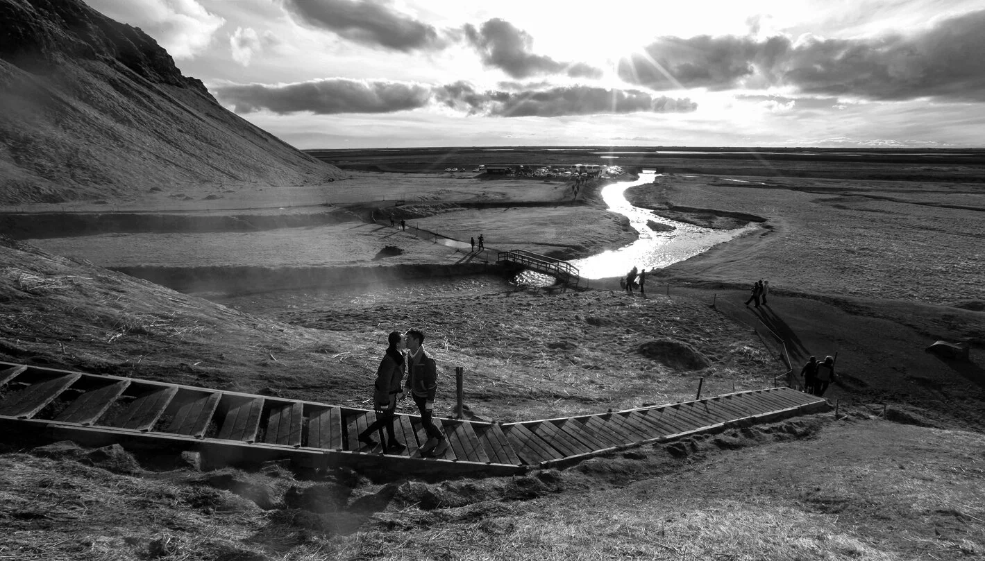 europe iceland elopement pre wedding photographer kurt ahs . engagement portrait photography by kurtahs studio . vik gullfoss thingvellir jokulsarlon seljalandsfoss skogafoss geysir snaefellsnes rangefinder magazine . 0245.jpg