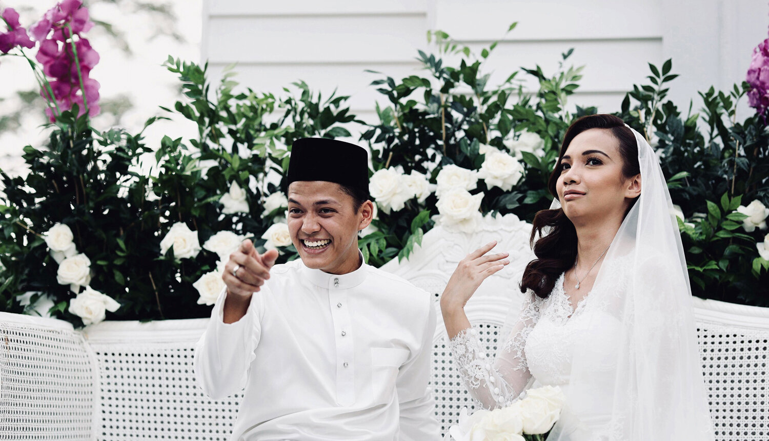 malaysia wedding photographer specialising in destination wedding and engagement portrait all around the world . kurtahs studio . malay wedding solemnisation akad nikah photography kuala lumpur nurita harith wedding gown . 印尼马来婚礼婚纱摄影工作室 . 0106.jpg