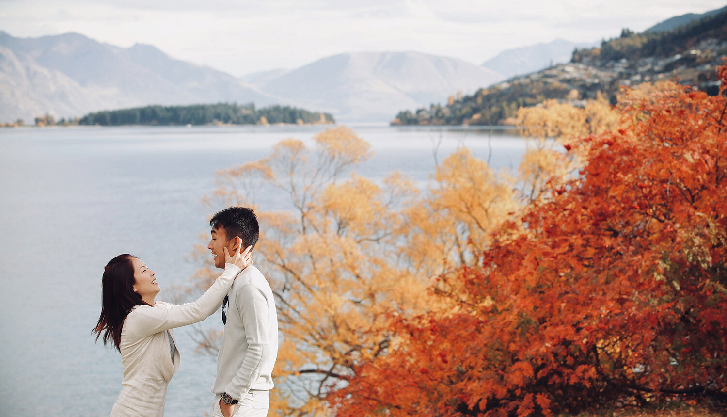 wedding photographer in malaysia specialising in destination wedding and engagement portrait pre wedding all around the world . kurtahs studio . new zealand lake wakatipu queenstown engagement portrait pre wedding photography . 海外新西兰艺术婚纱婚礼摄影 . 0315.jpg