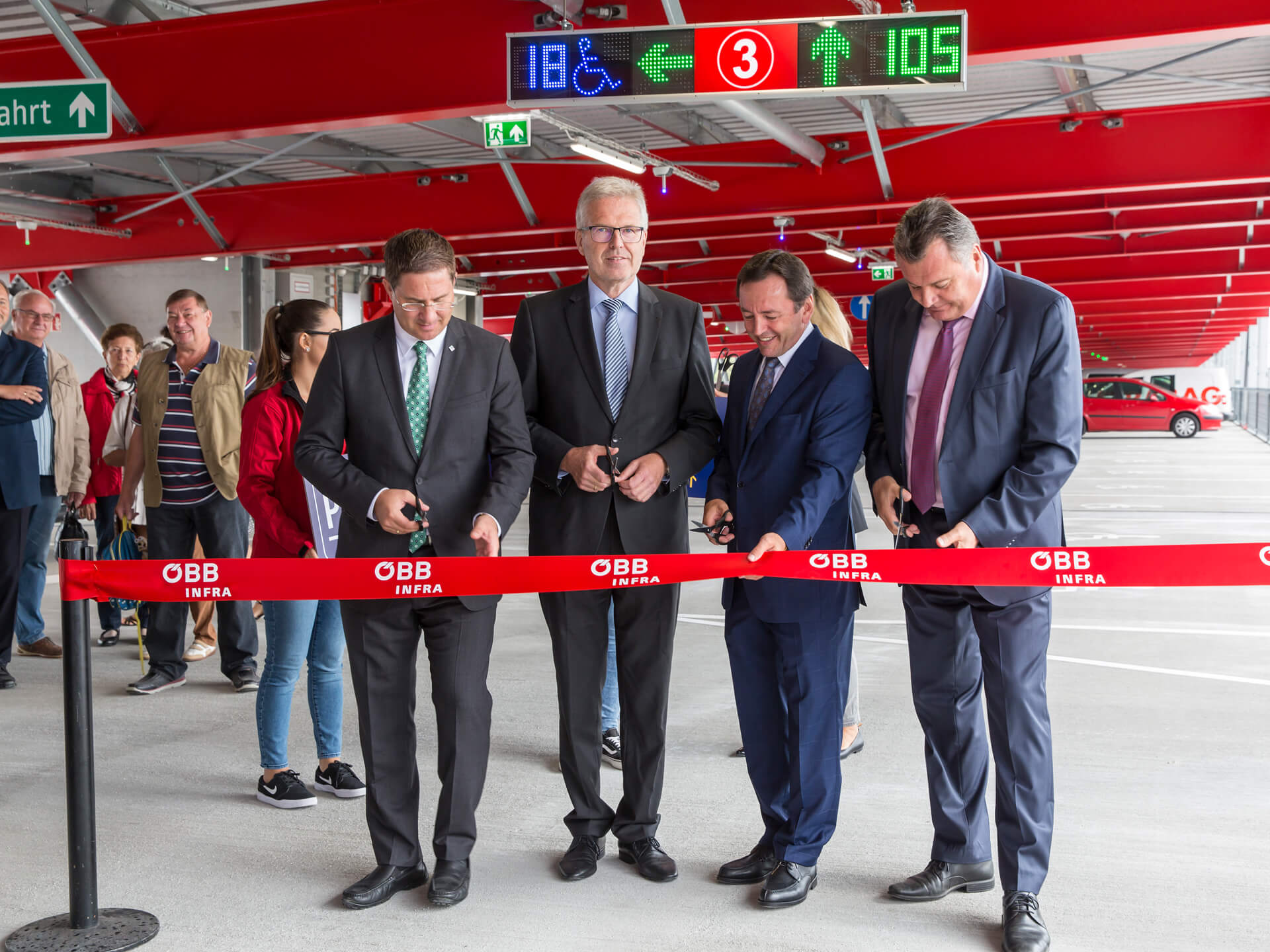 ÖBB_Parkdeck_Wels_Eröffnungsfeier_Fotograf_Josef_Fischer_Z4A8409.jpg