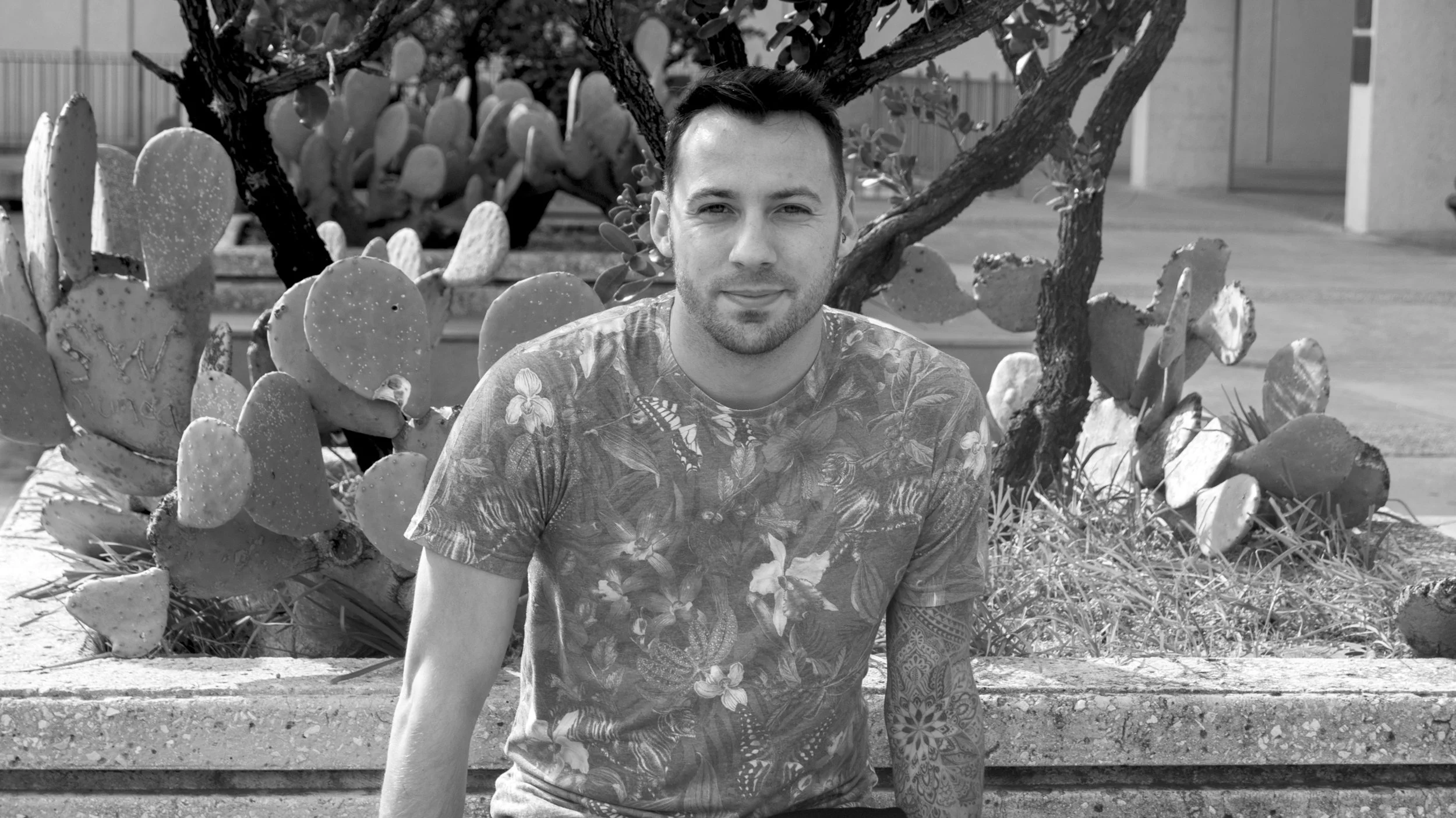 MATTHEW BRUNICARDI PRESIDENT Matthew is a creative strategist and copywriter with a passion for design, writing, and immersive storytelling experiences. When he’s not playing video games or watching sports, he likes to travel and go to concerts. LINKEDIN