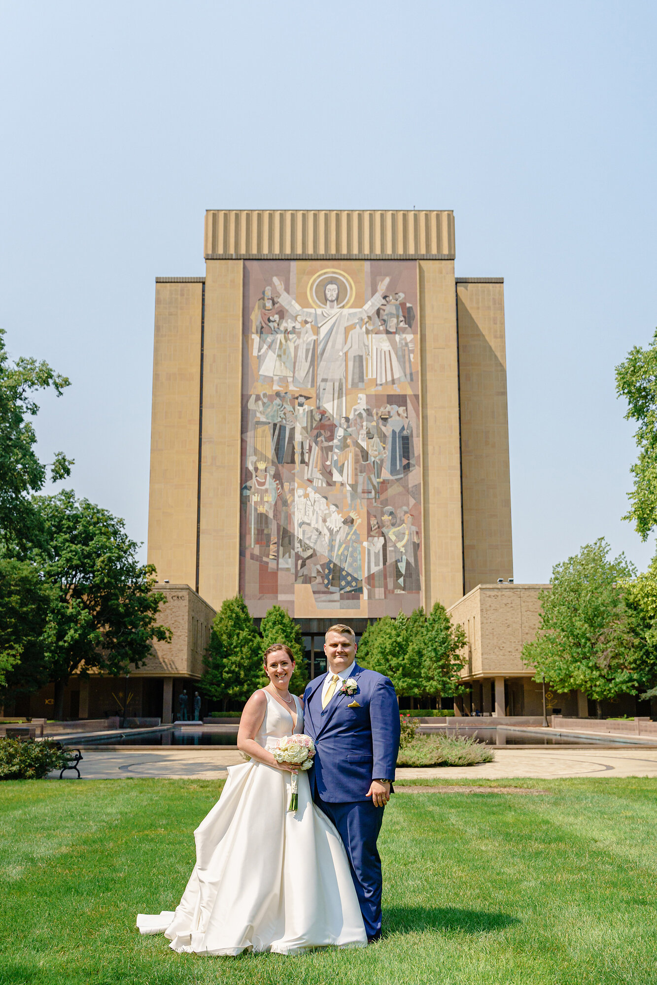 066-Jane-Nate-Katie-Whitcomb-Photography-classic-elegant-University-Notre-Dame-touchdown-jesus-bride-groom-portraits-wedding.jpg