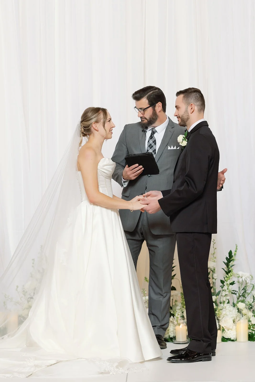 Rebecca Shehorn Photography Emily and Andrew Union Station Wedding Previews-181.jpg