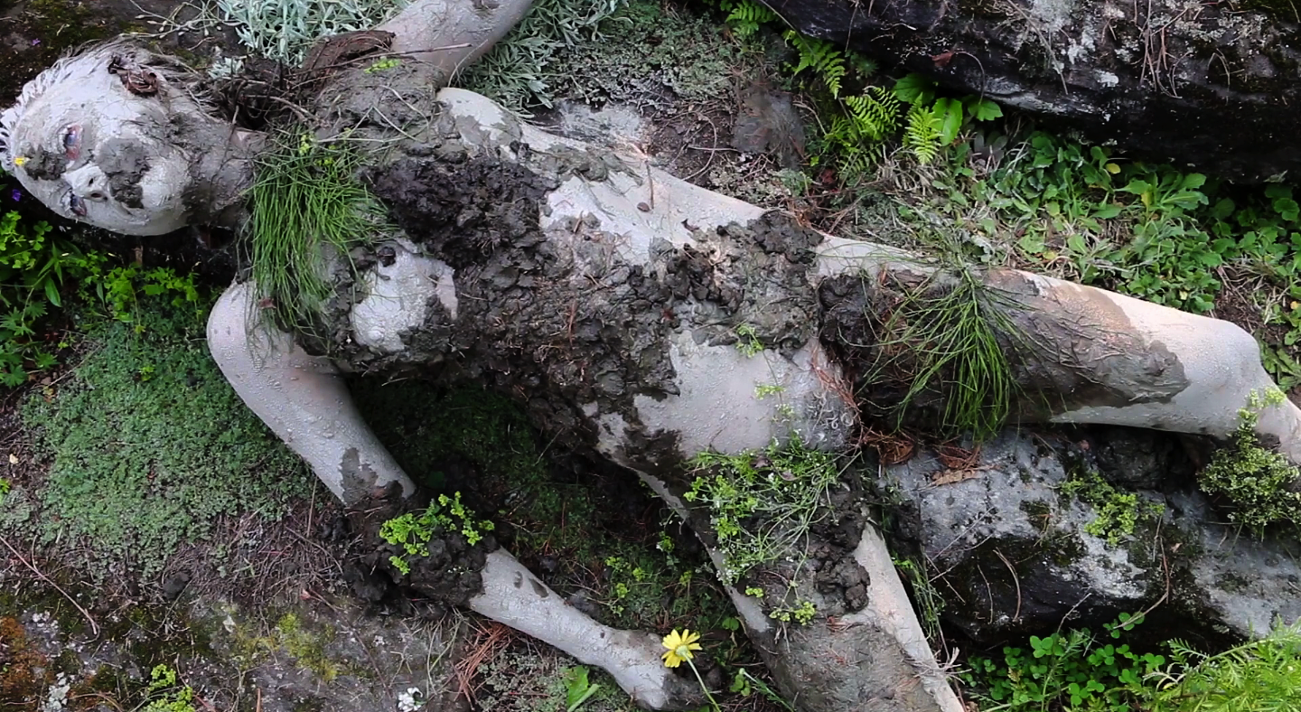 8 Stagings of Decay
