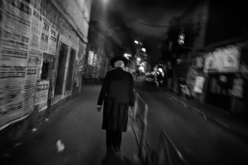  Ultra-orthodox neighborhood of Mea Shearim during Hannukah. Jerusalem 2013. 