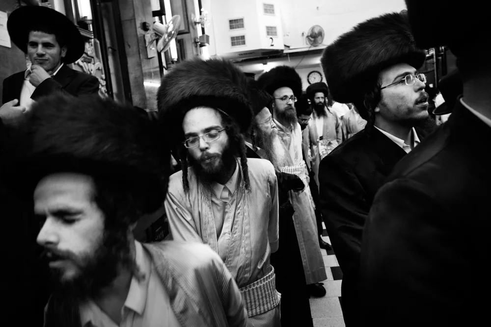  Ultra Orthodox celebrate Simchat Torah at the end of the festivity of Sukkot holiday. Mea Shearim; Jerusalem. 