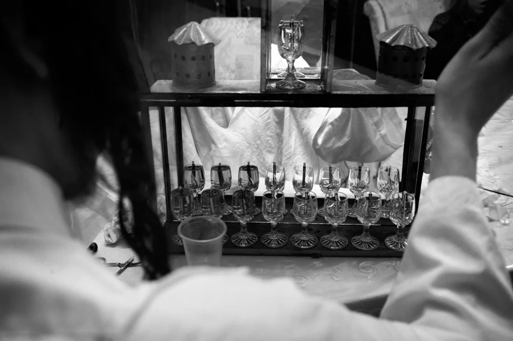  Preparation for the celebration of the last day of Hannukkah. Ultra orthodox neighborhood of Mea Shearim; Jerusalem 