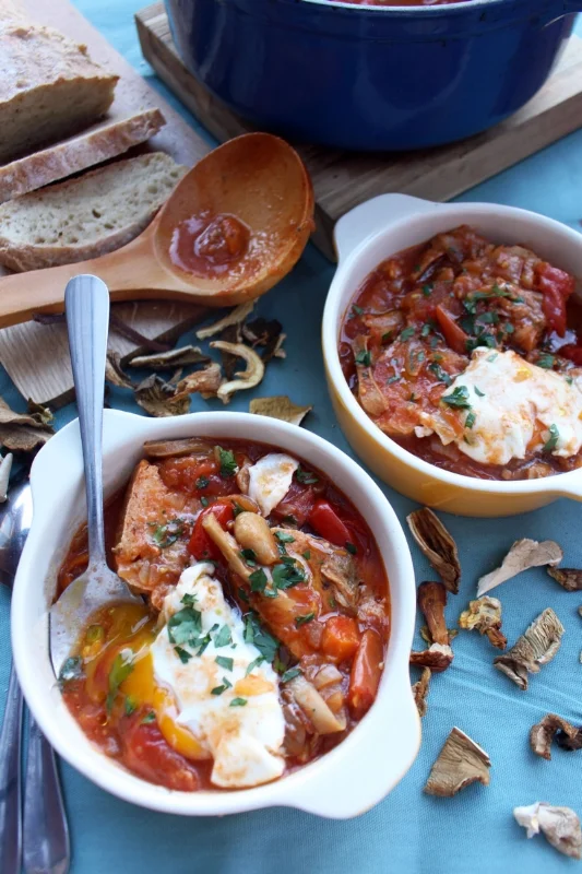 {Winter Tuscan Soup Recipe} Acquacotta con funghi porcini