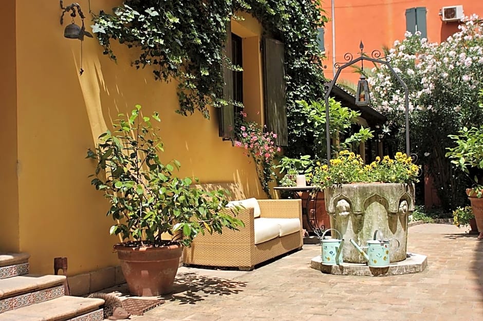 Photo credit: Hotel Porta San Mamolo in Bologna, Italy
