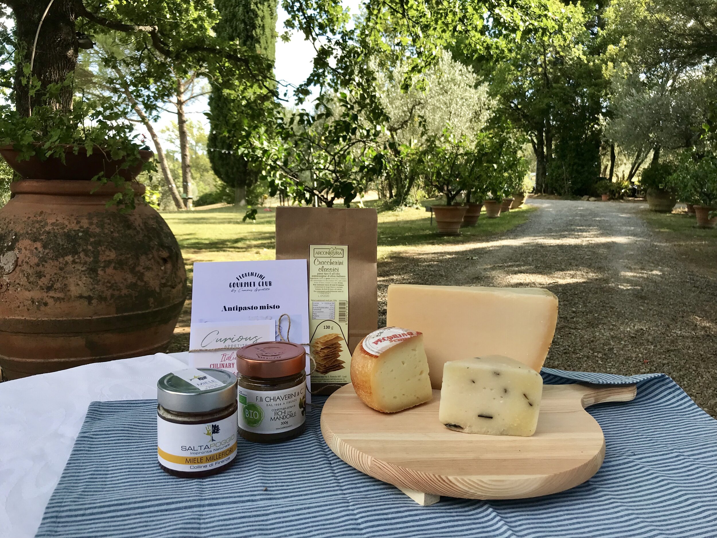 Shop our Italian Gourmet Boxes!