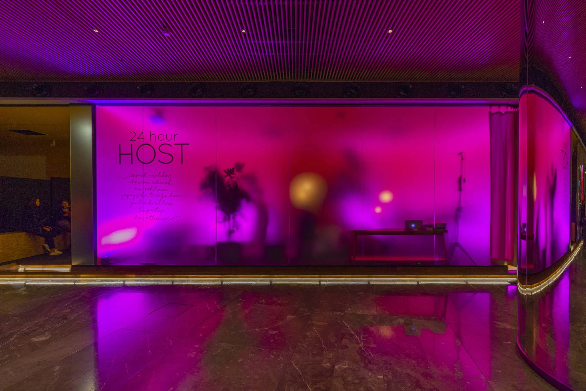 24h Host8.jpg