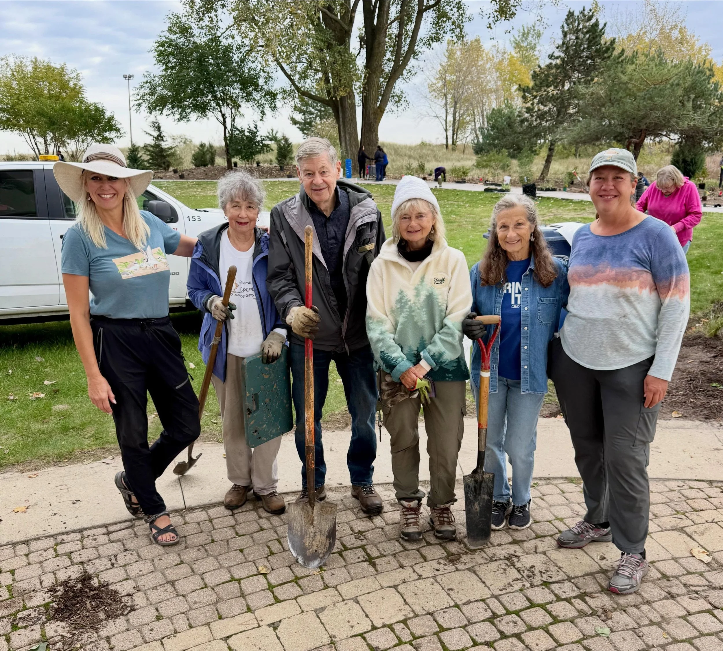 🌿 What better way to celebrate World Migratory Bird Day than putting habitat in the ground!

Today, we helped grow Lakefront Landing into a bird oasis along Waukegan&rsquo;s lakefront by Stiner Pavilion. Every native tree, shrub, grass and wildflowe