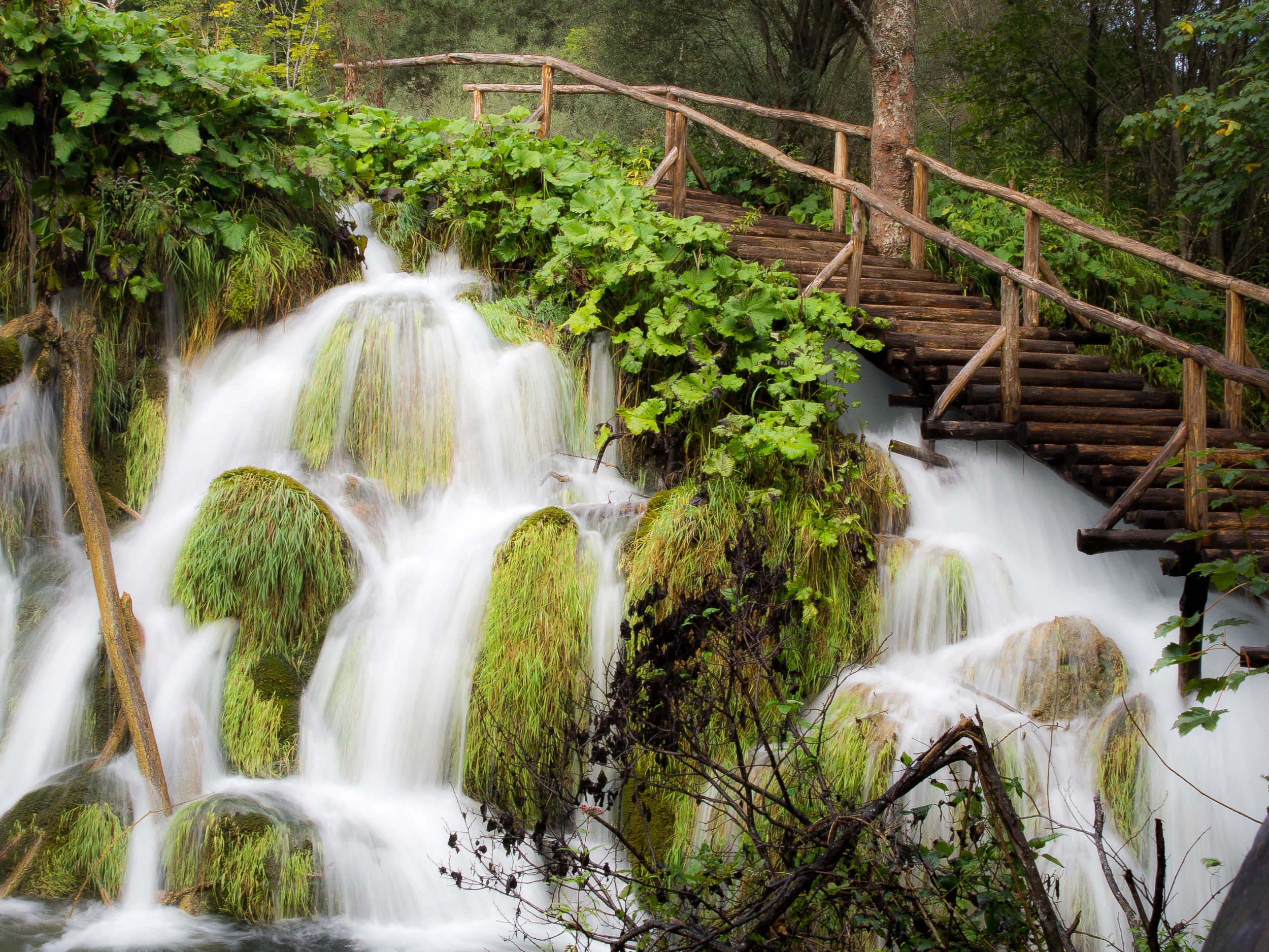 Plitvice waterfall.jpg