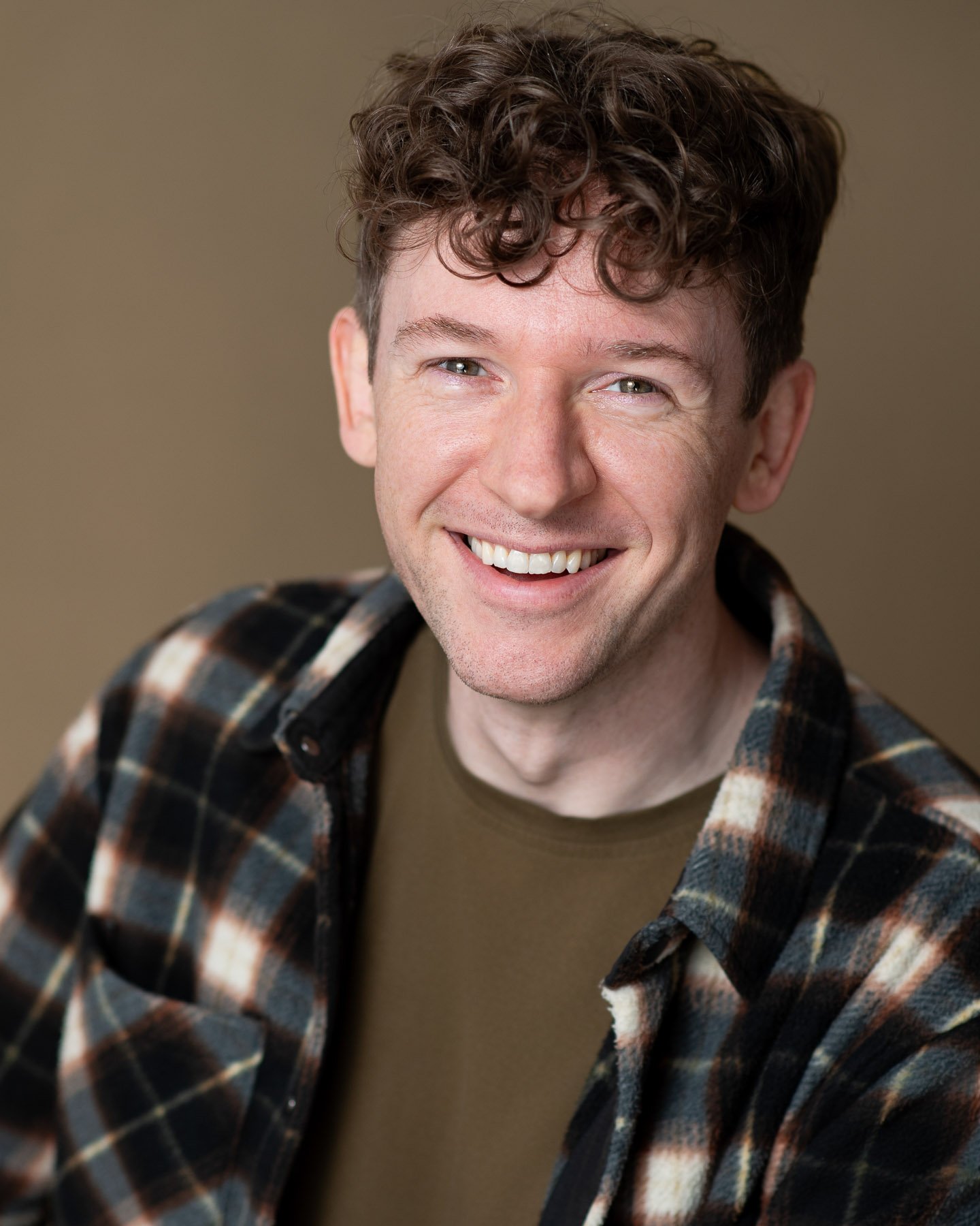 Tom Ashley LOW-RES-750-2.jpg