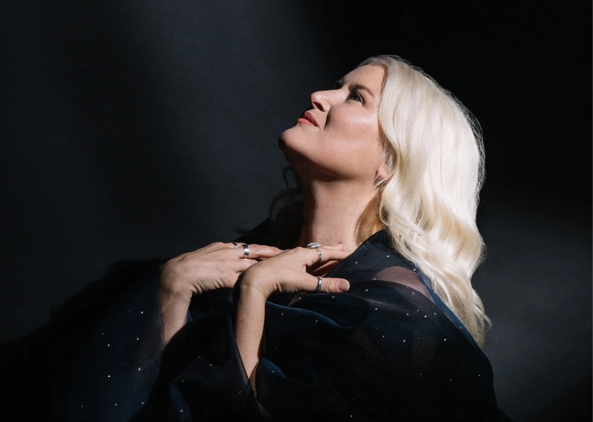 2020.11.23_Paula_Cole_Ebru_Yildiz_Shot3_0276-2.jpg