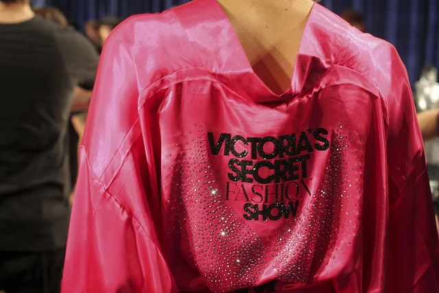vs