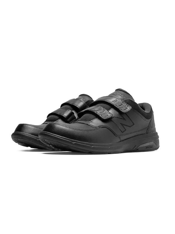 New Balance 813