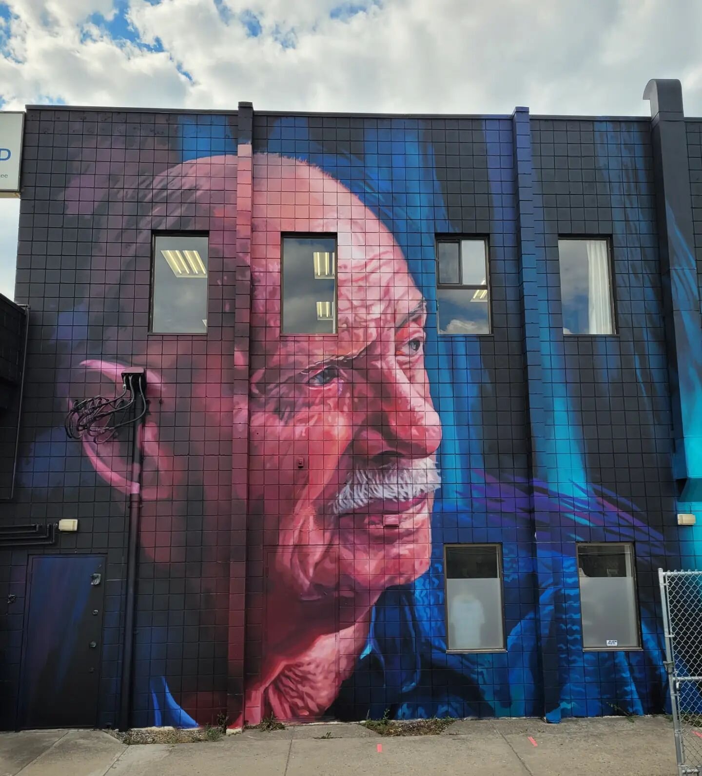 This is my pappa Ron. It's his handsome face and strong hands and little objects that we were so overjoyed to paint in Kelowna for the #uptownmuralfest 
It's not everyday you get to show your grandpa how much he means to you by painting his sharp eye