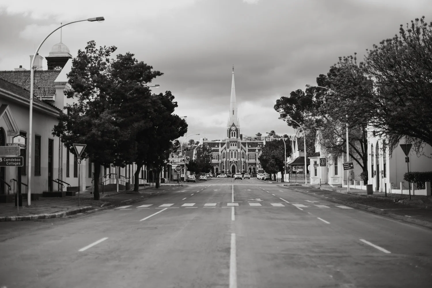 heisvisual-wedding-photographers-documentary-dorstdy-hotel-graaff-reinet-south-africa059.jpg