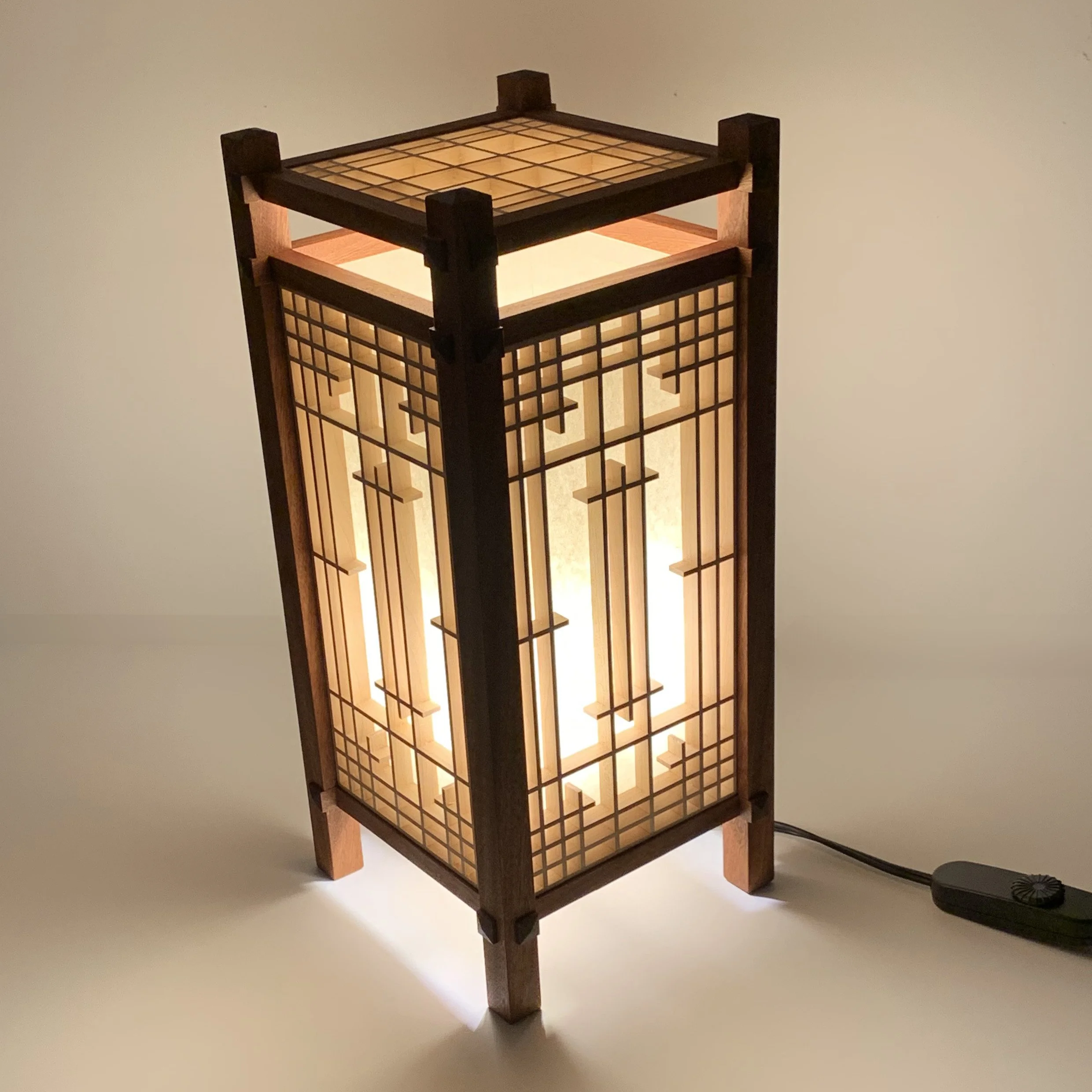 Shoji Lamp D.jpg