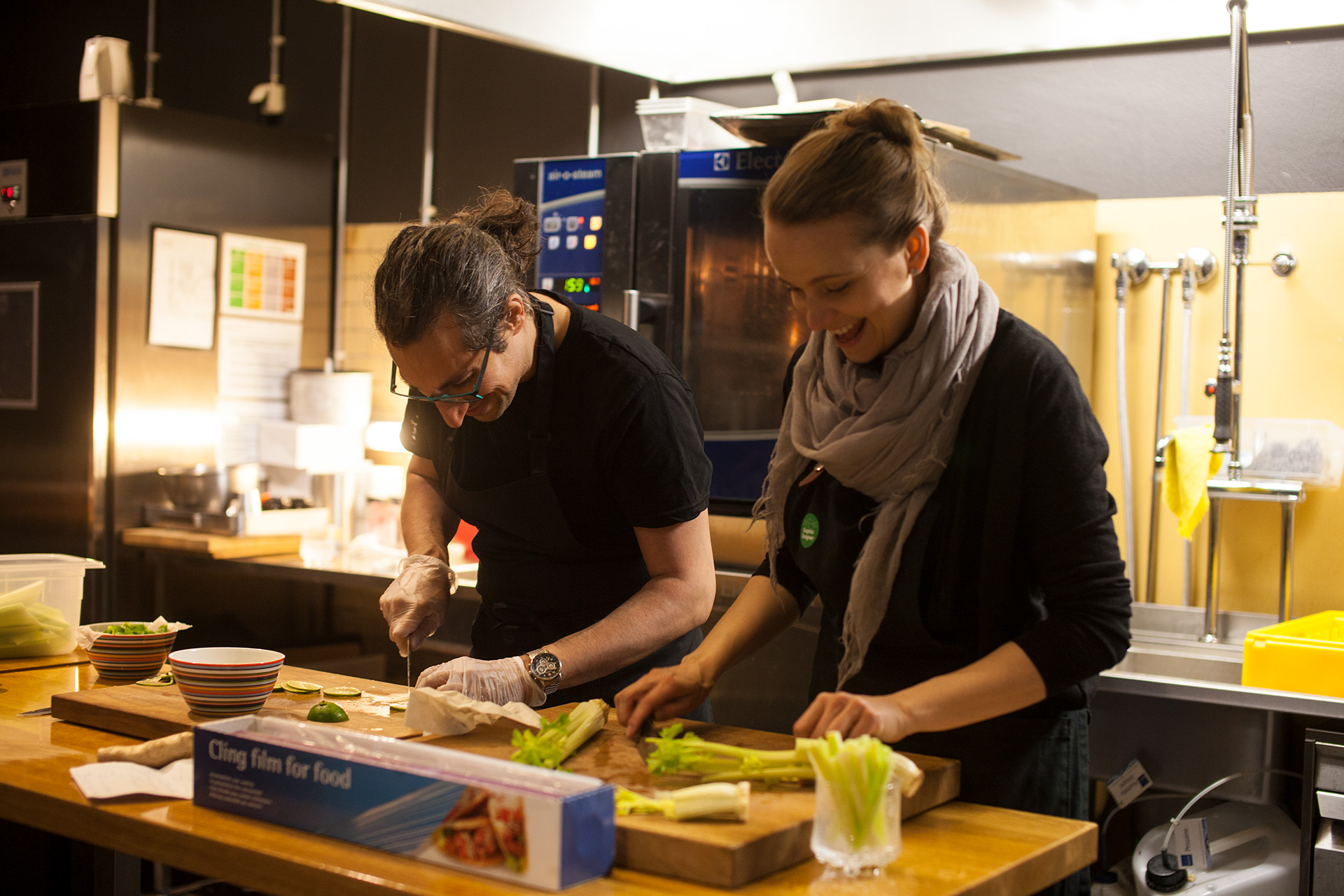 Vahid Mortezaei joint to the team to design the menu and prepare the food for the performance. 