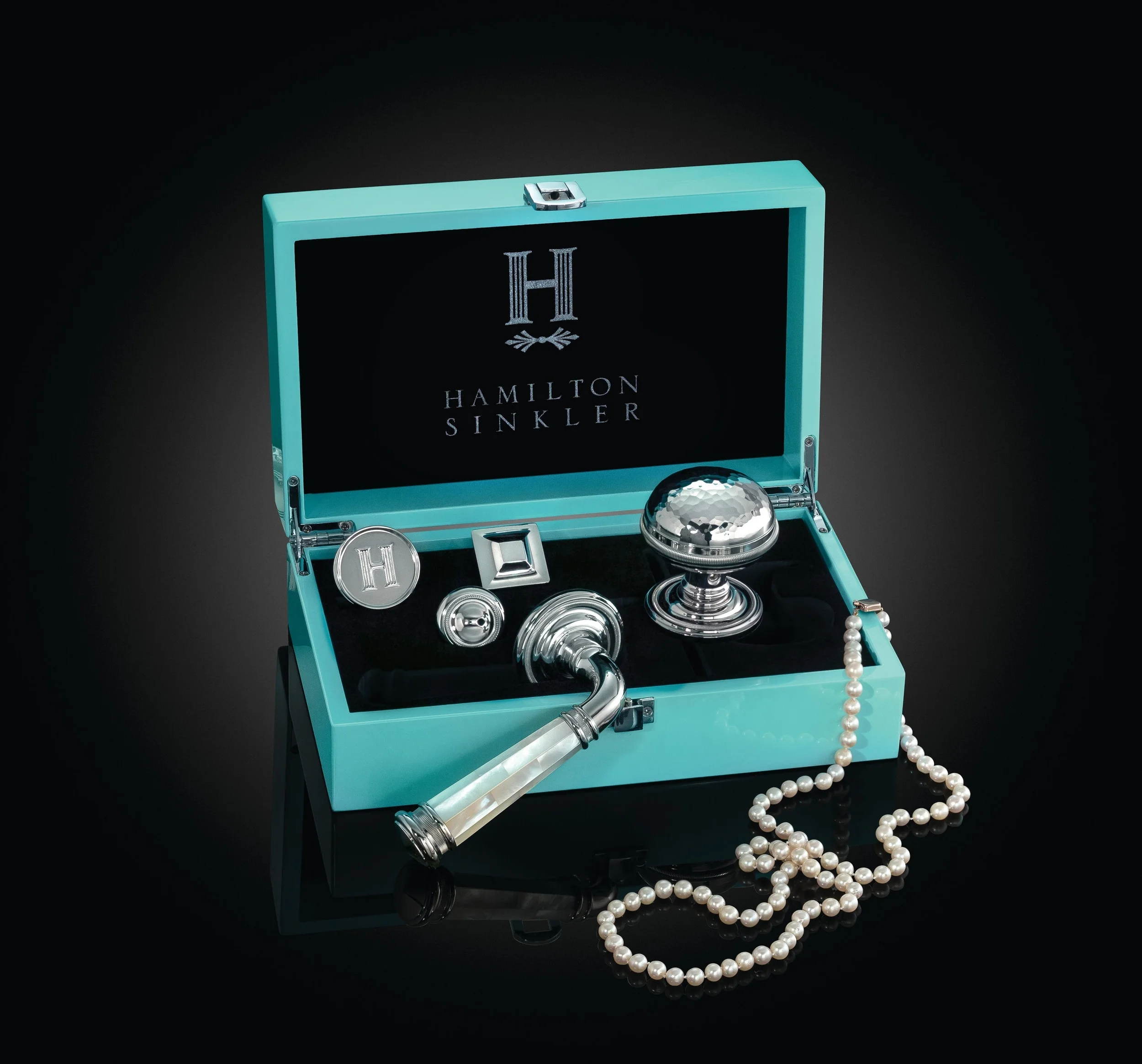 Hamilton Sinkler Blue Box.jpg