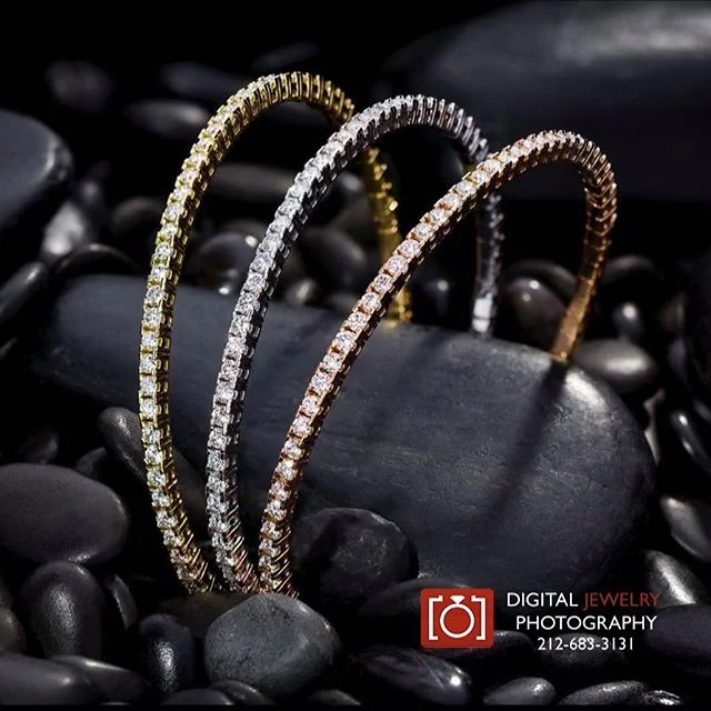 Stunning diamond braclets for Gem Platinum @jeffreydanielsuniquedesigns #lifestylephotography #diamondbracelet #luxurylifestyle #jewelryphotography