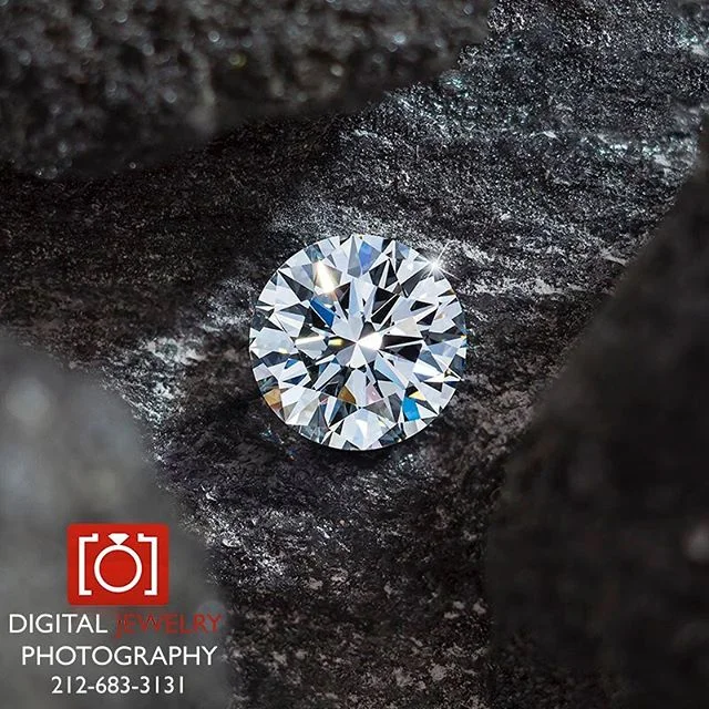 Nothing like finding a diamond in the rough. Have a great weekend!#diamond #loosediamonds #brilliantcut #jewelryphotography #lifestylephotography #luxurylife #weekend #gemstones #photography #macrophotography