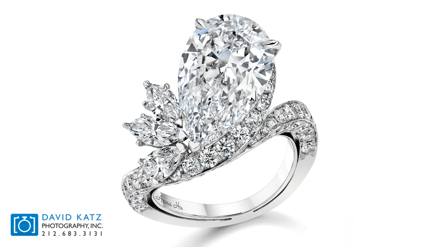 Peacock Diamond Ring 900x500.jpg