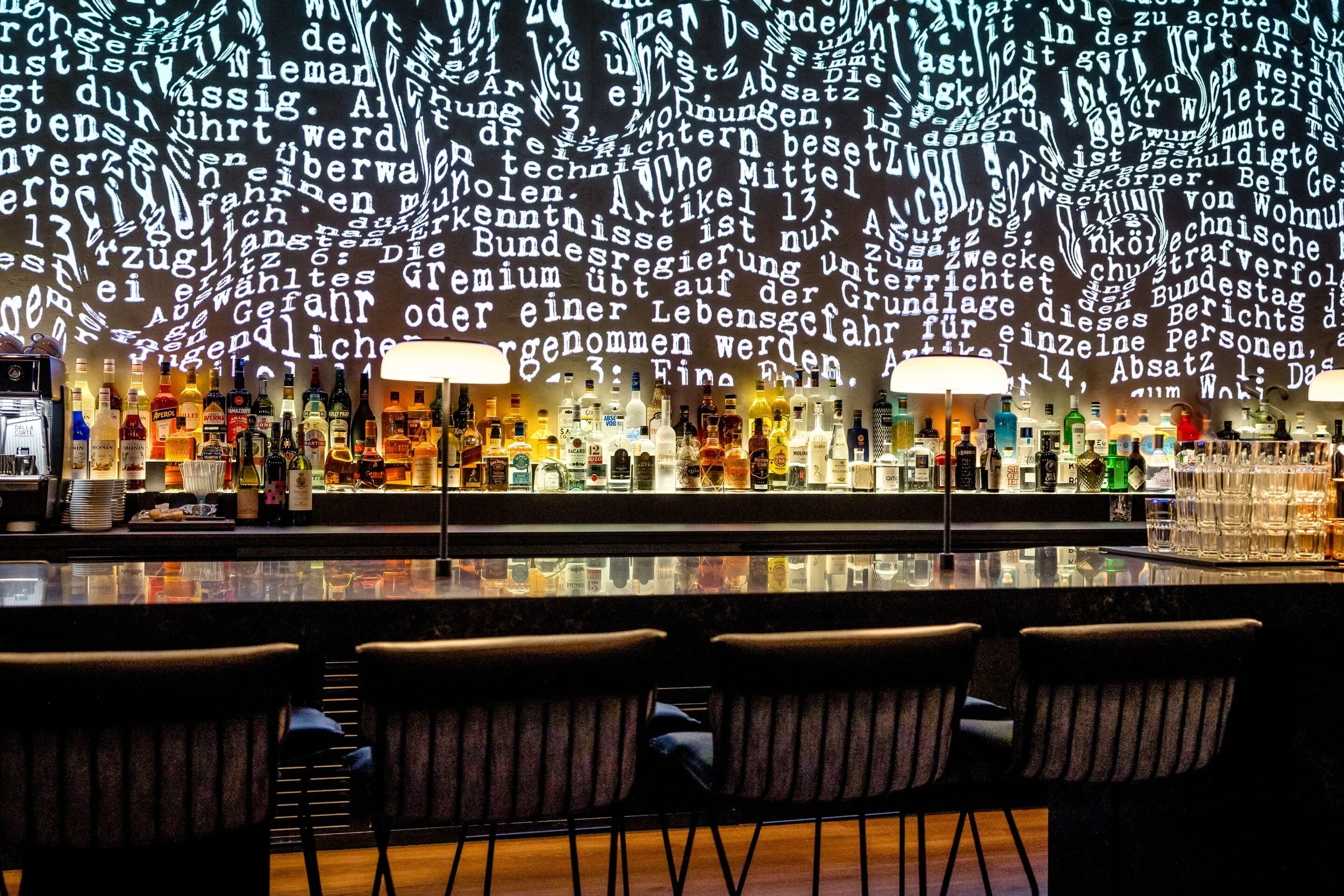 medium-MotelOne-Karlsruhe-6920.jpg