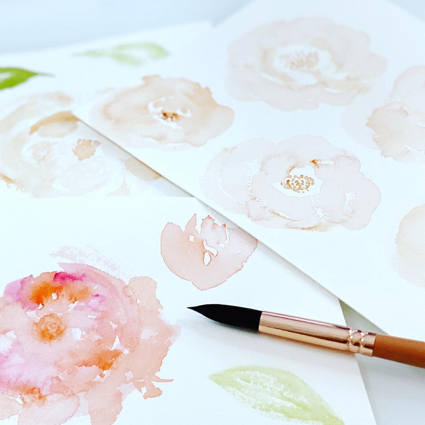 Painting the day away 🎨 is my happy place 👩🏼&zwj;🎨 and something that makes very happy 😊 a big shoutout to @wonderforest for my new watercolor brushes!  They are [a]mazing 💯 best!! I LOVE THEM 🥰 thank you 🙏🏼 

#originalartworkbyconniptionpri