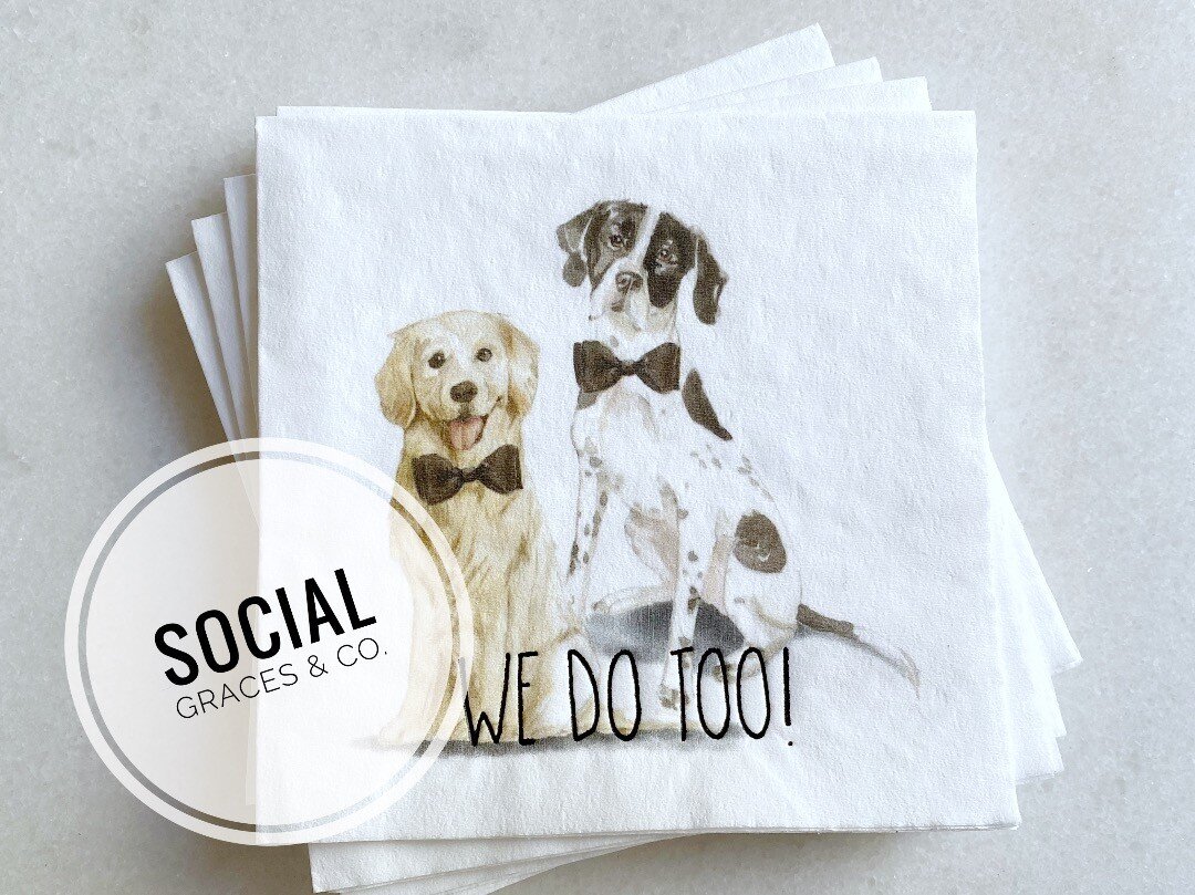 Pawparazzi 🐾 Weddings are SuPaw Cute! Are you planning a #dogwedding 🐶 if so you know where to find us!