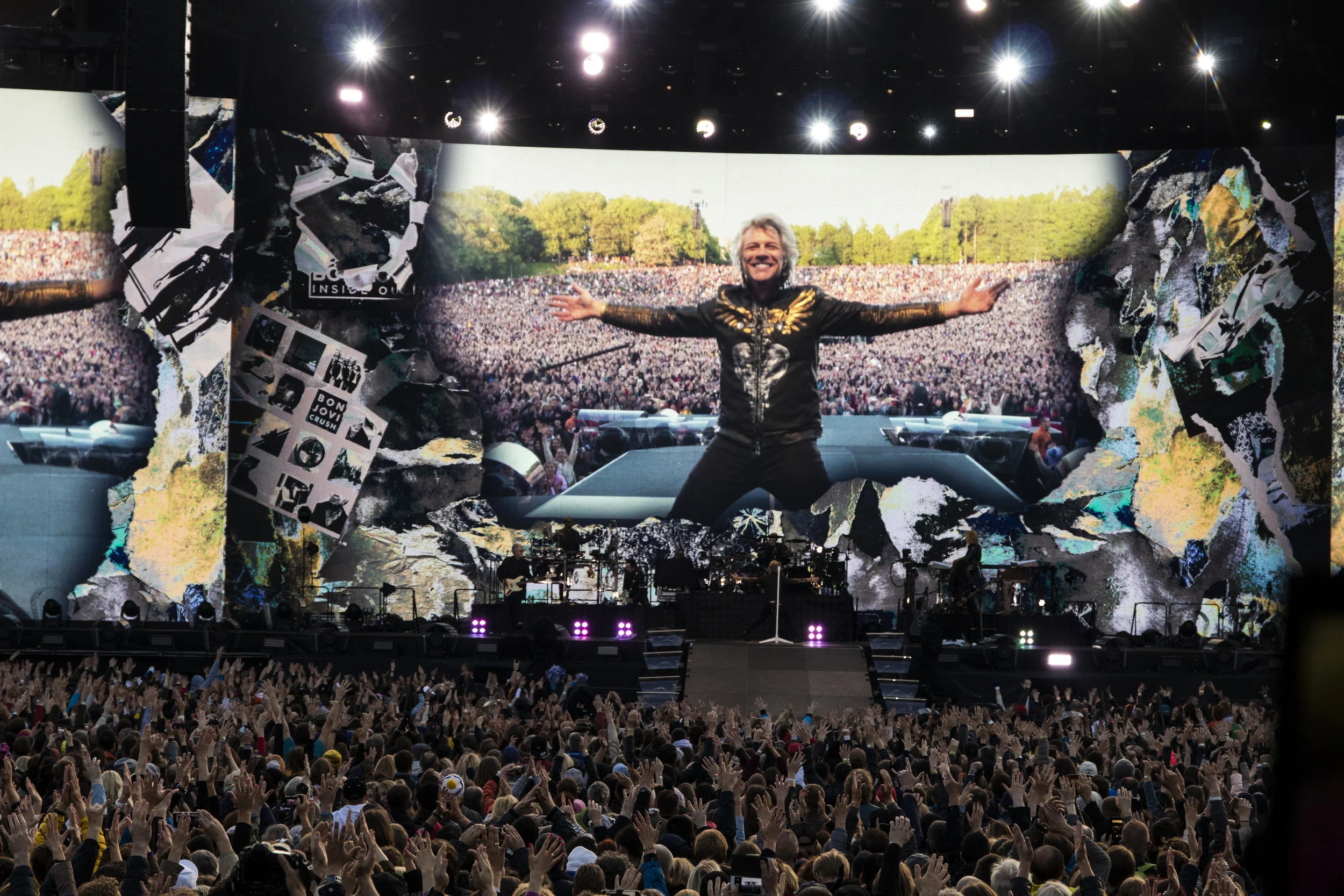 BONJOVI-2019-BTS-TALLIN007.JPG