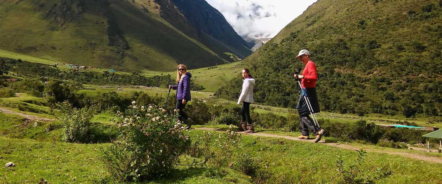 THE SALKANTAY TREKKING Free WiFi