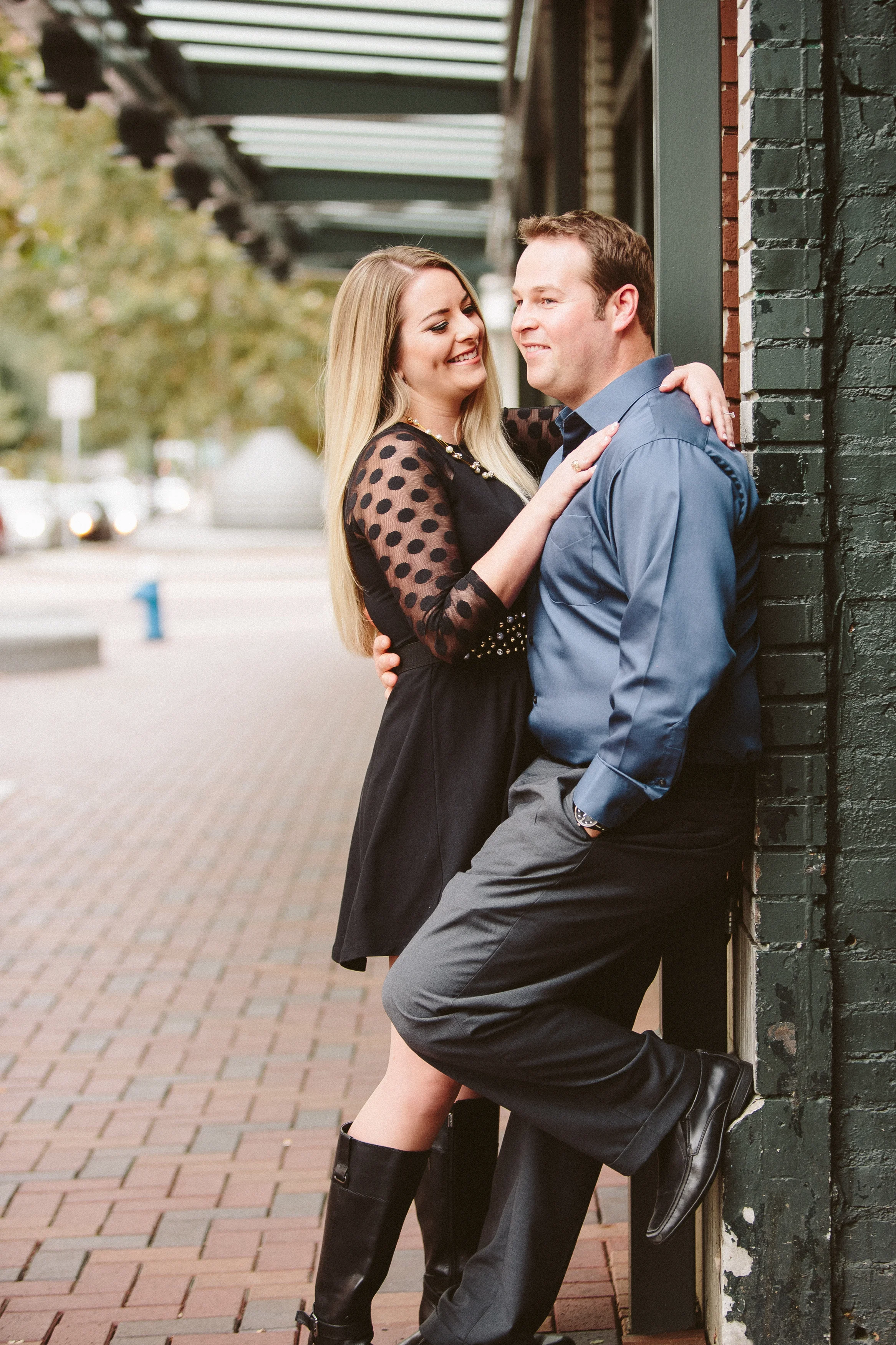 Engagement_Houston_Downtown_Ash_Br-101.jpg