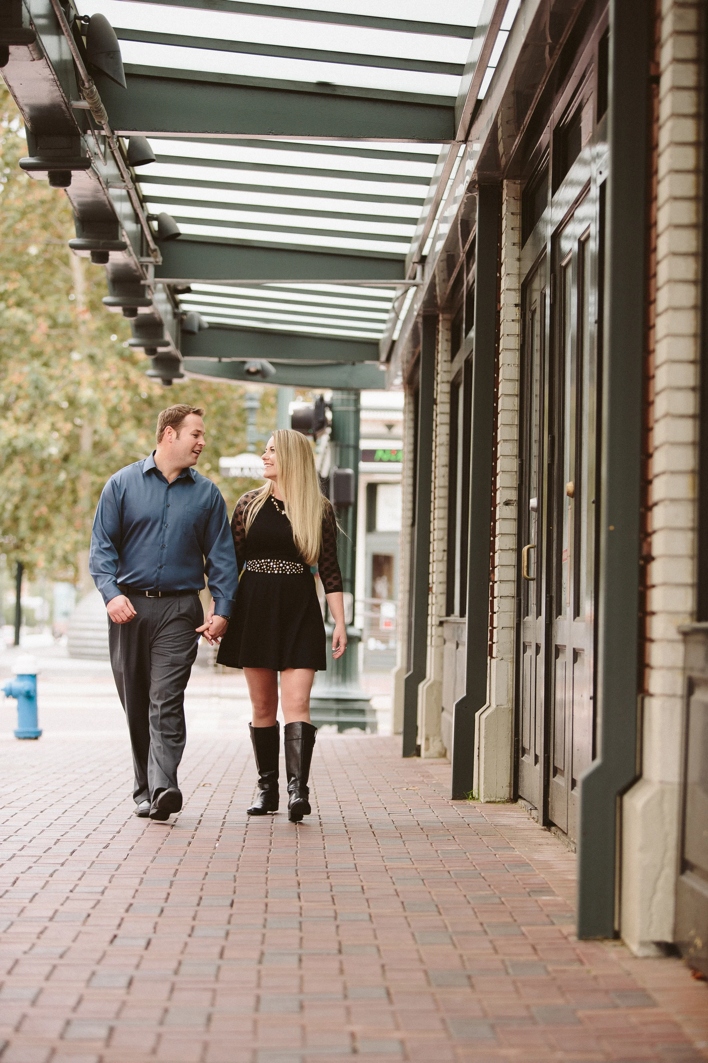 Engagement_Houston_Downtown_Ash_Br-107.jpg