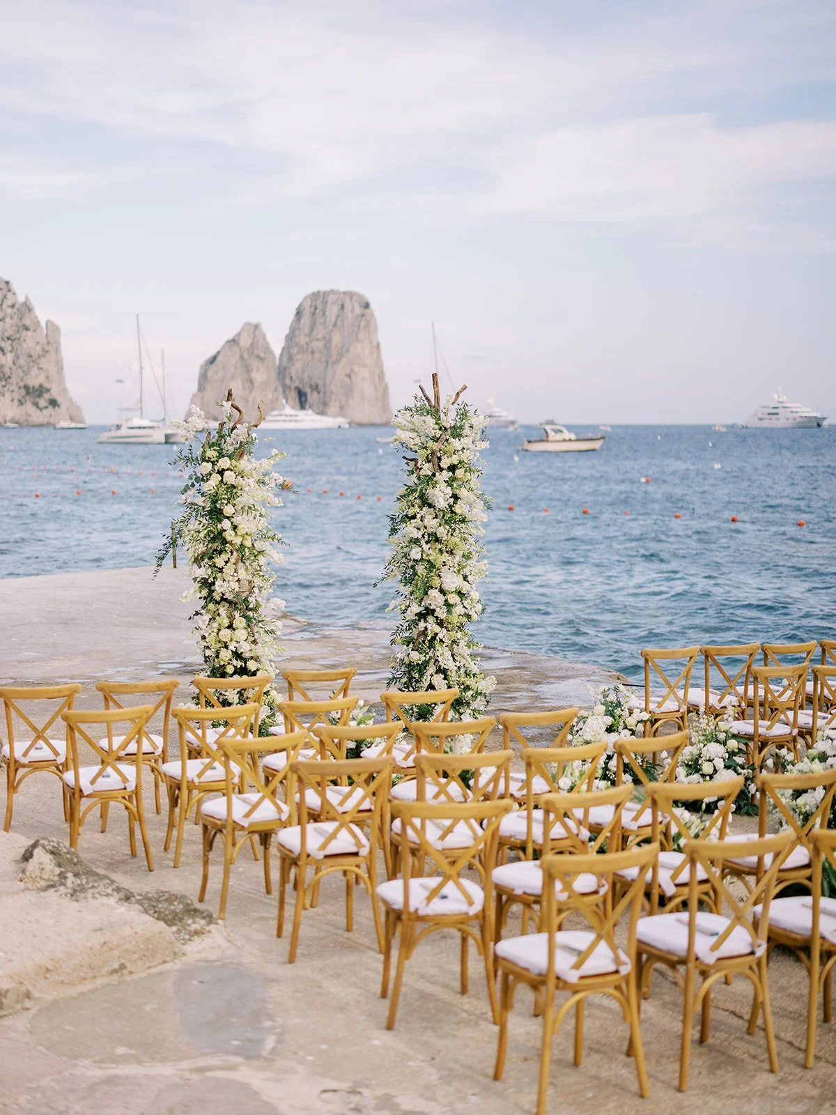 Luxury Cliffside Wedding Ceremony in Capri Italy