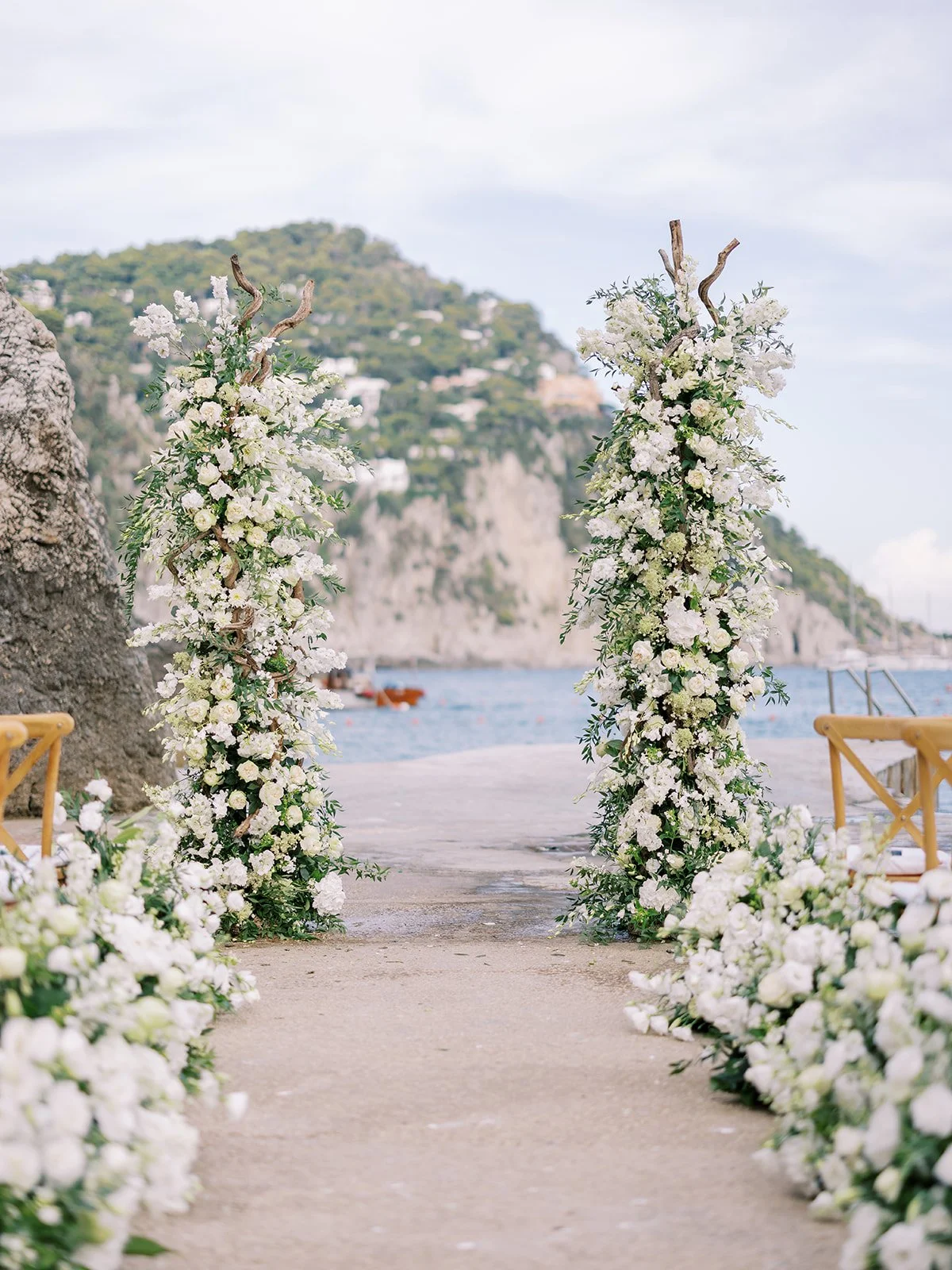 Luxury Cliffside Wedding Ceremony in Capri Italy