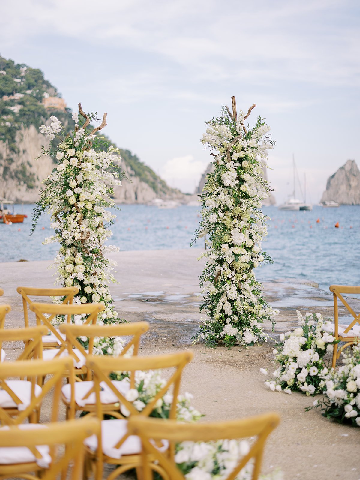 Luxury Cliffside Wedding Ceremony in Capri Italy