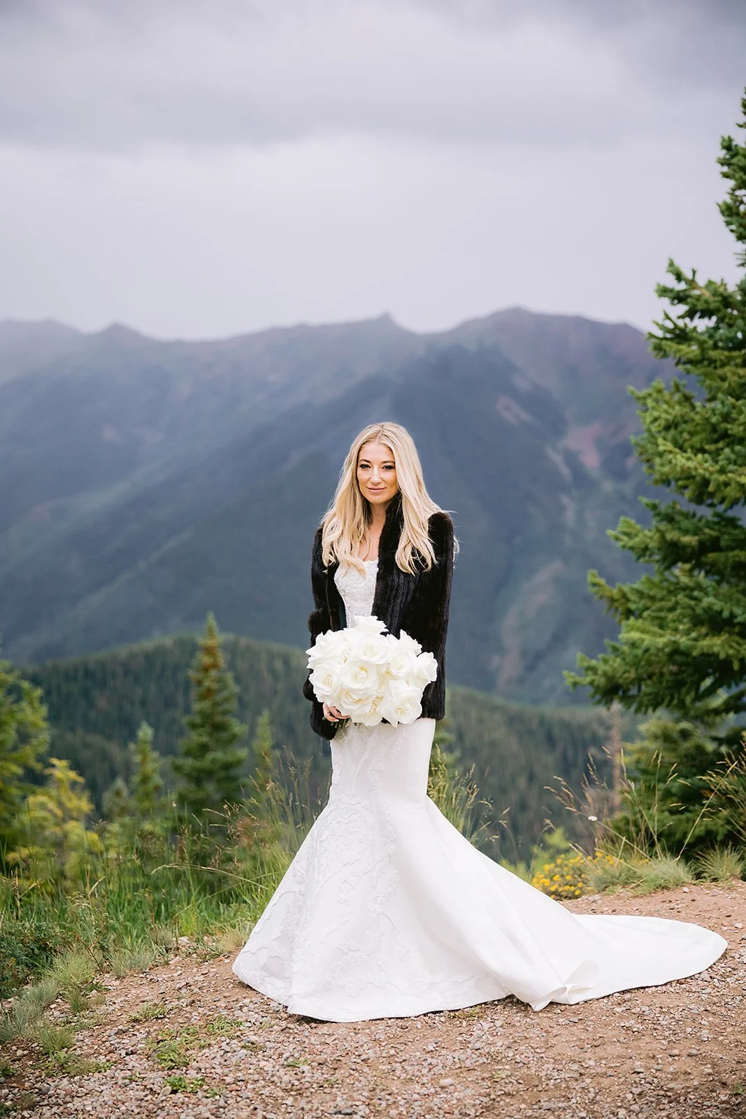 Piper Hatfield Destination Wedding at the Sun Deck Little Nell